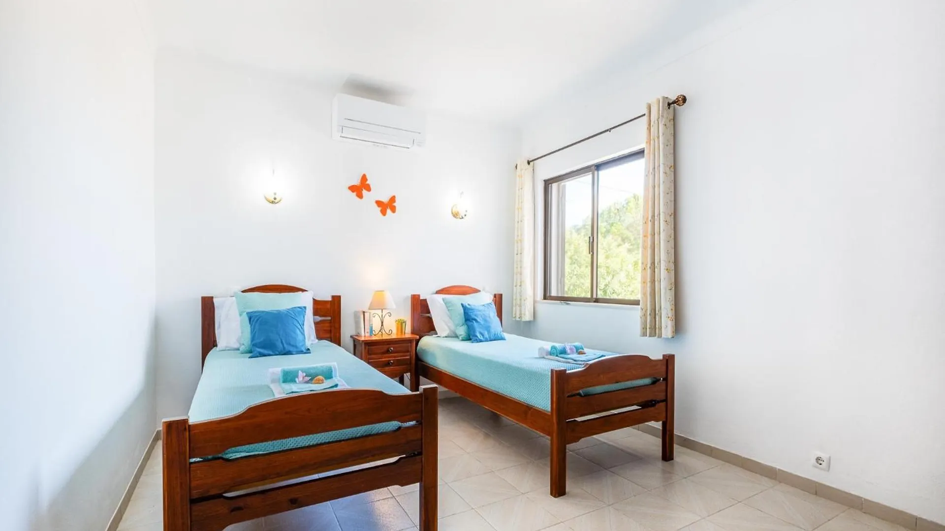 Villa Fantastic Villa,4 Bedrooms Carvoeiro