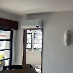 Spacious Two Bedroom Apt, 200m From The Apartment